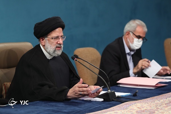 رئیس&zwnj;جمهور: همه ابعاد قانون رتبه&zwnj;بندی معلمان مورد توجه دولت است