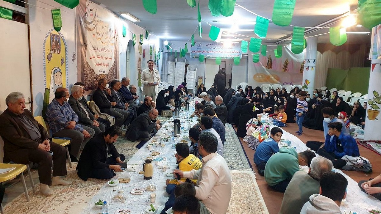ضیافت افطاری در شیرخوارگاه حلیمه قزوین