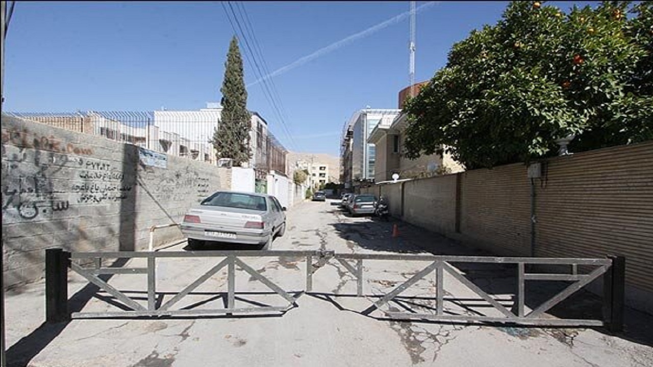 کوچه پس کوچه هایی در شیراز که به تصرف اهالی درآمدند + فیلم