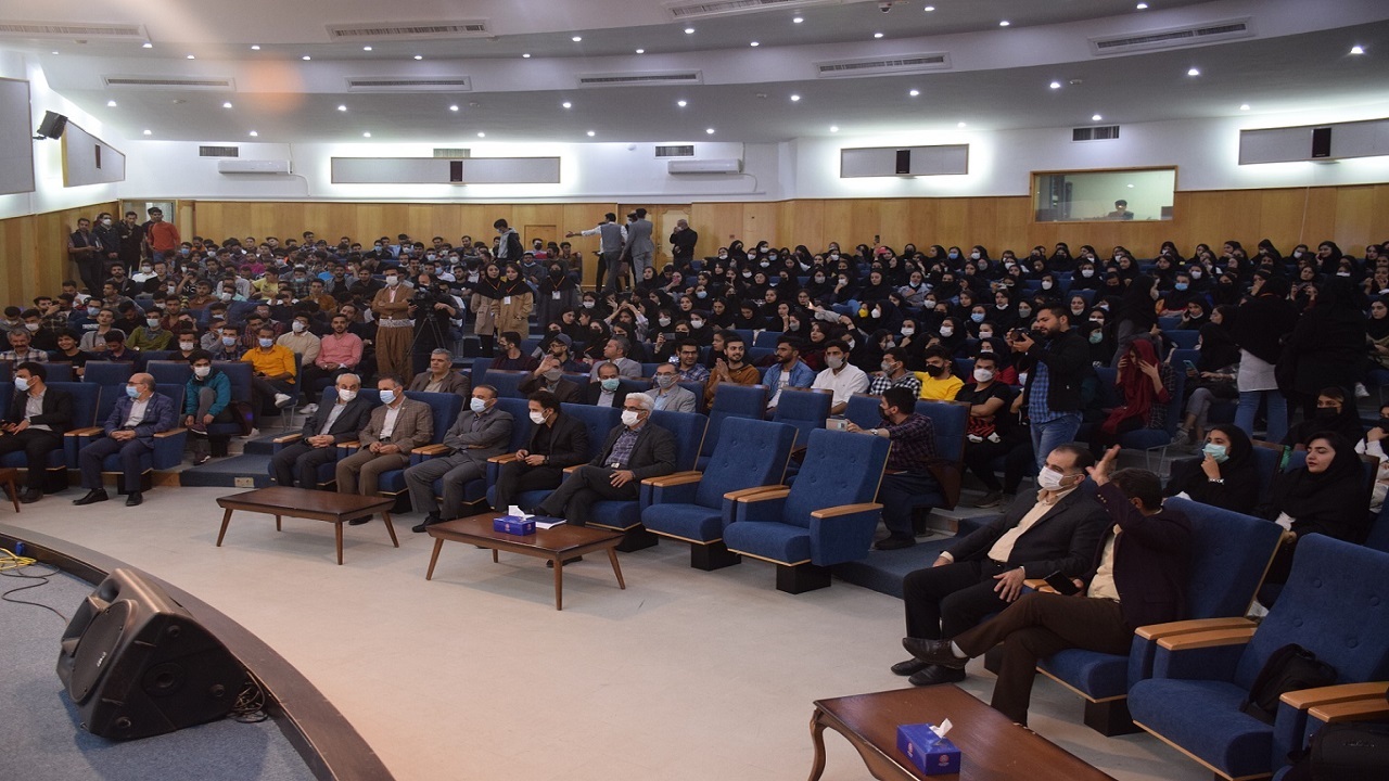 جشن استقبال از دانشجویان جدیدالورود دانشگاه کردستان برگزار شد