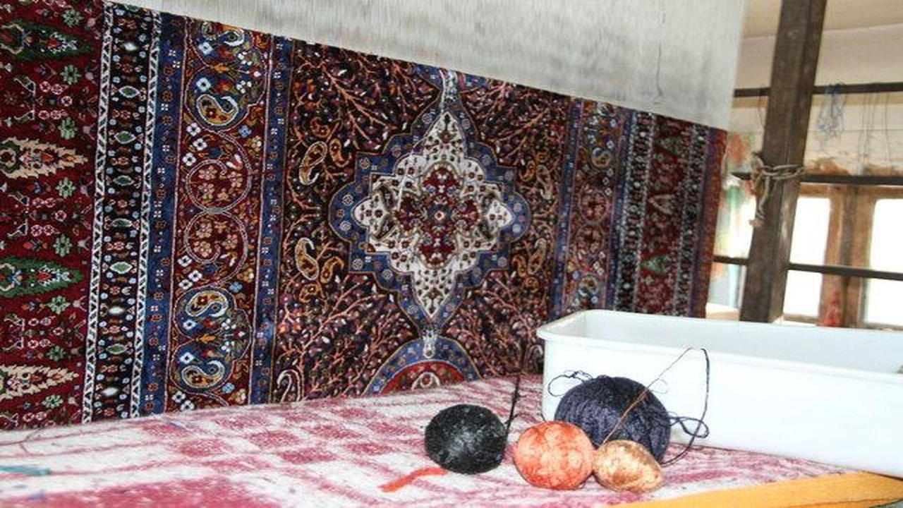 درخشش فرش و گلیم خراسان شمالی در نمایشگاه صنایع‌دستی ایتالیا