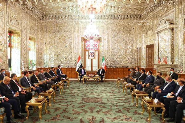 قالیباف: راه‌های زمینی در ایام اربعین حسینی (ع) بازگشایی شوند / حلبوسی: باید موانع روابط اقتصادی برداشته شود