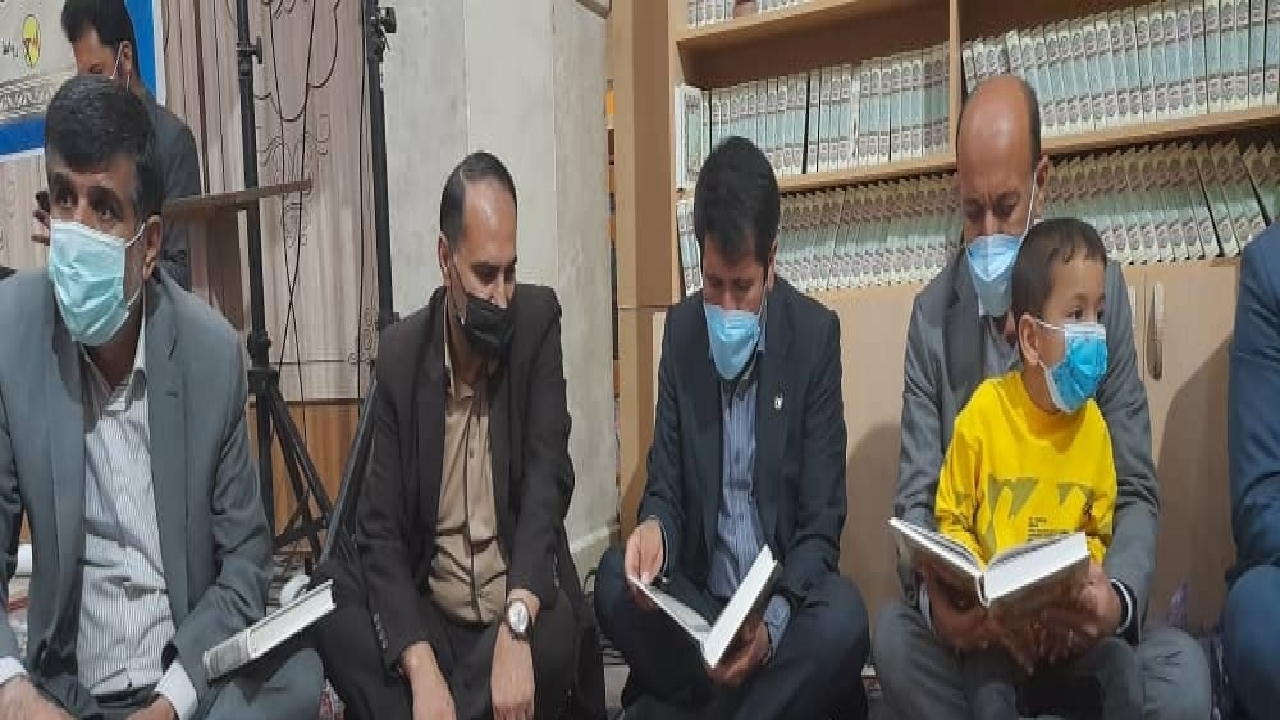 برگزاری محفل انس با قرآن با حضور فعالان صنعت برق در یاسوج
