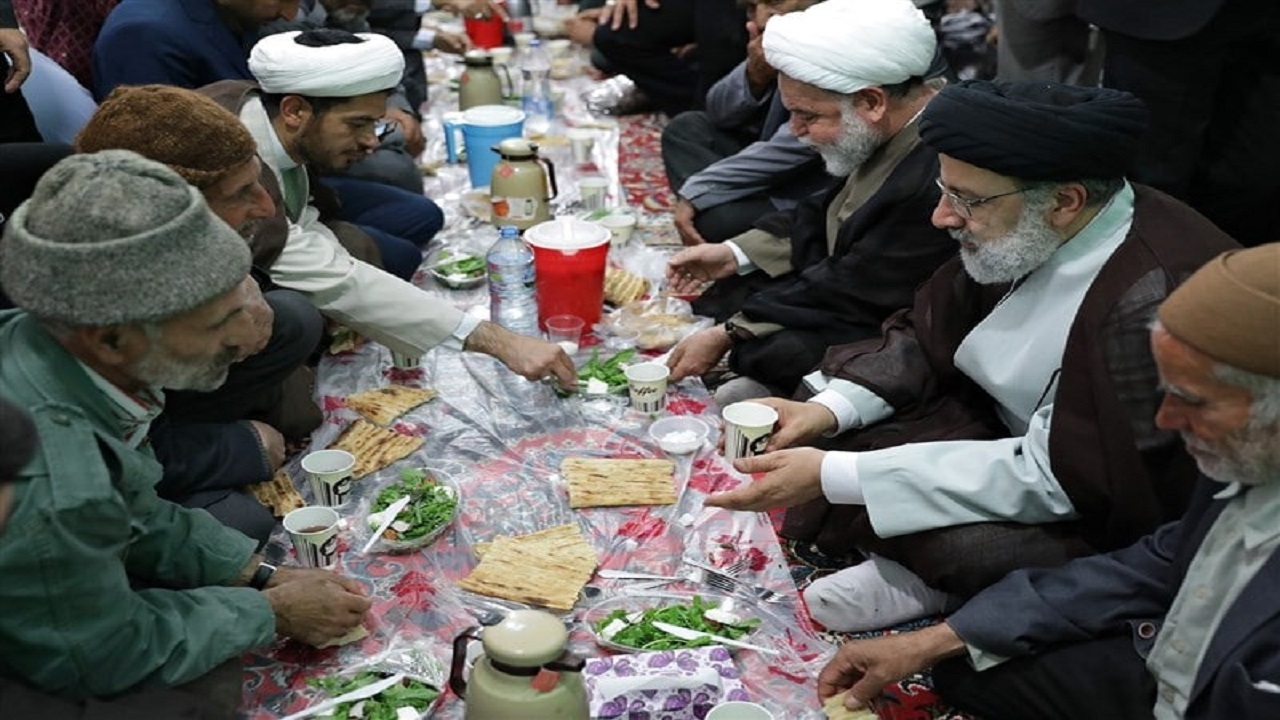 افطار رییس جمهور با کارگران
