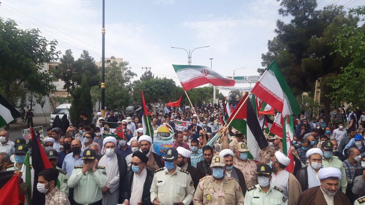 طنین فریاد حمایت از قدس در راهپیمایی مردم استان سمنان+ تصاویر