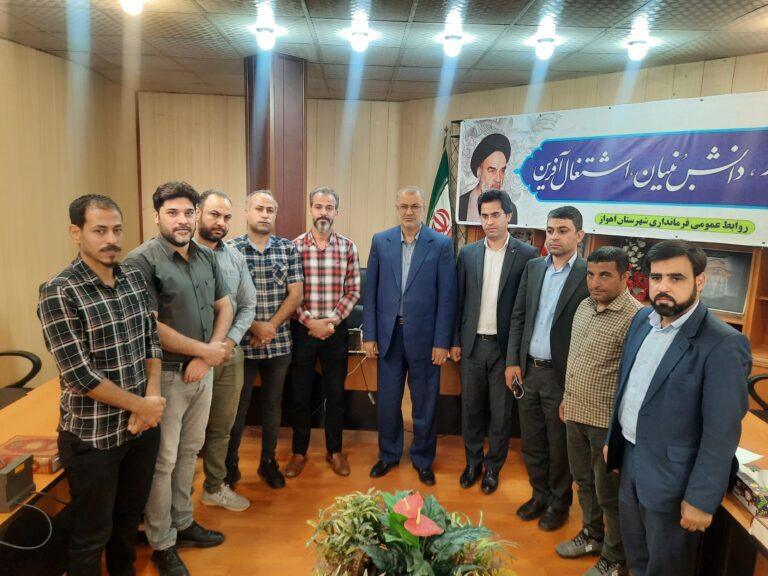 رفع مشکل کارگران گروه ملی صنعتی فولاد ایران