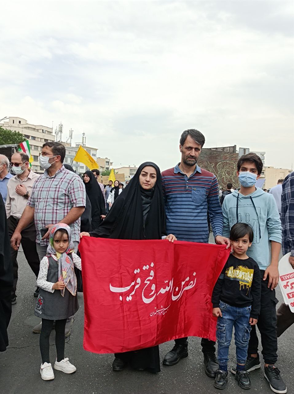 راهپیمایی «روز قدس» در تهران برگزار شد/ از نمایش موشکهای بالستیک ایرانی تا دبههای آمریکایی راهپیمایی «روز قدس» در تهران برگزار شد/ از نمایش موشکهای بالستیک ایرانی تا دبههای آمریکایی