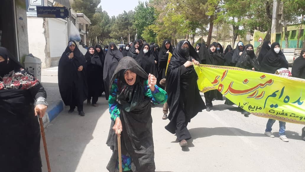 طنین فریاد حمایت قدس در راهپیمایی مردم استان سمنان