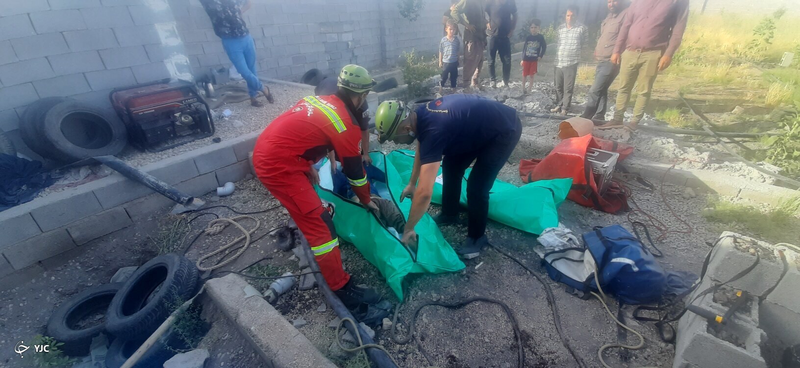 مرگ دو کارگر چاهکن در اعماق چاه ۷ متری