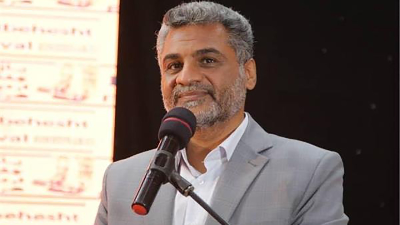 هنرمند اثر گذار ، مطالبه گر و متعهد است
