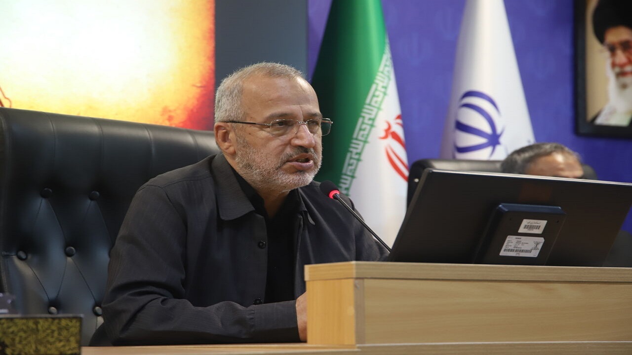 خانه‌هایی در طرح نهضت ملی بسازید که خودتان حاضر به سکونت در آن باشید