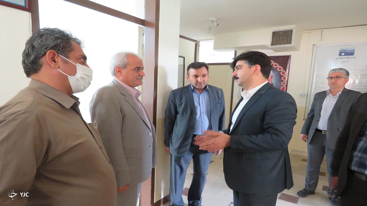 بازدید سرزده سرپرست فرمانداری مهاباد از ادارات