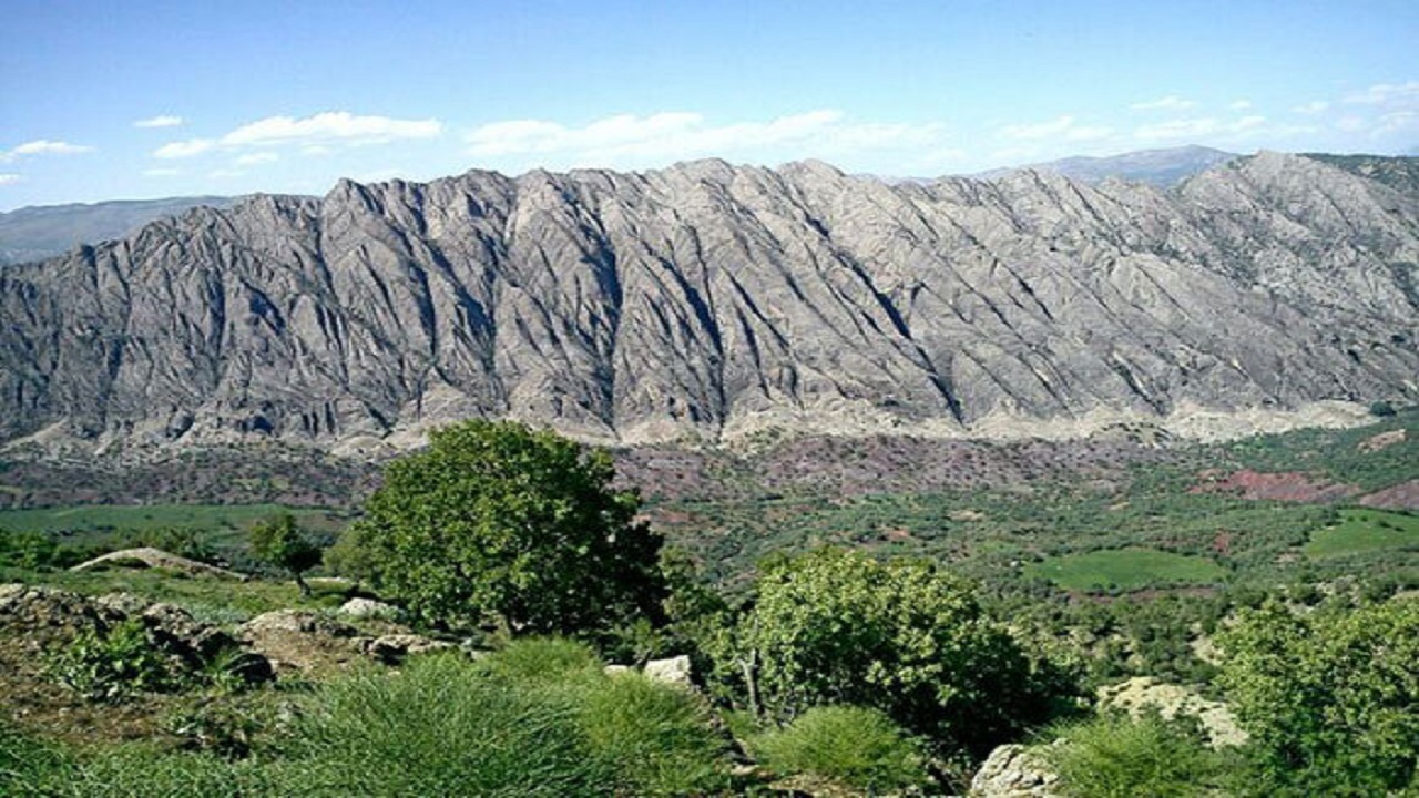 مهراب کوه، کوهی اسرارآمیز در شهرستان دلفان لرستان