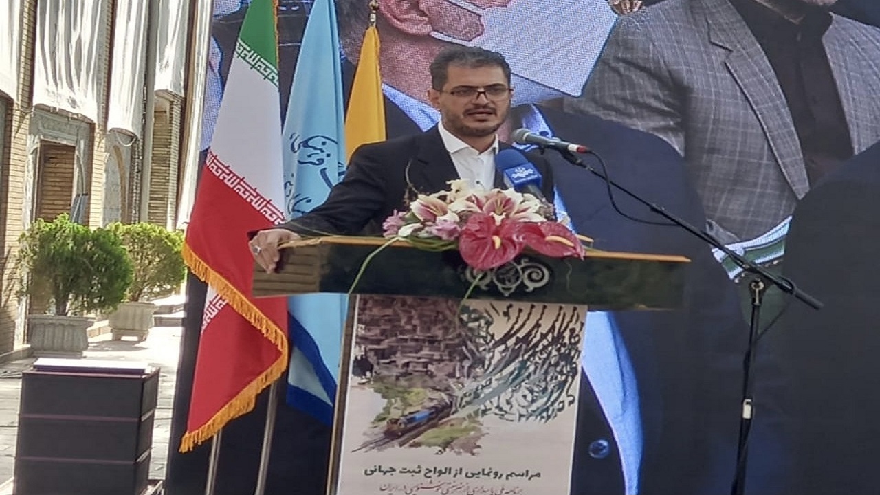 تلفیق میراث ملموس هورامان و فرهنگ مردم کُرد ظرفیت بى نظیری است