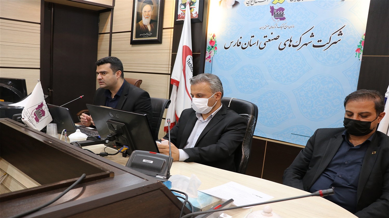 شرکت‌های دانش بنیان فارس در جمع گروه دی هشت