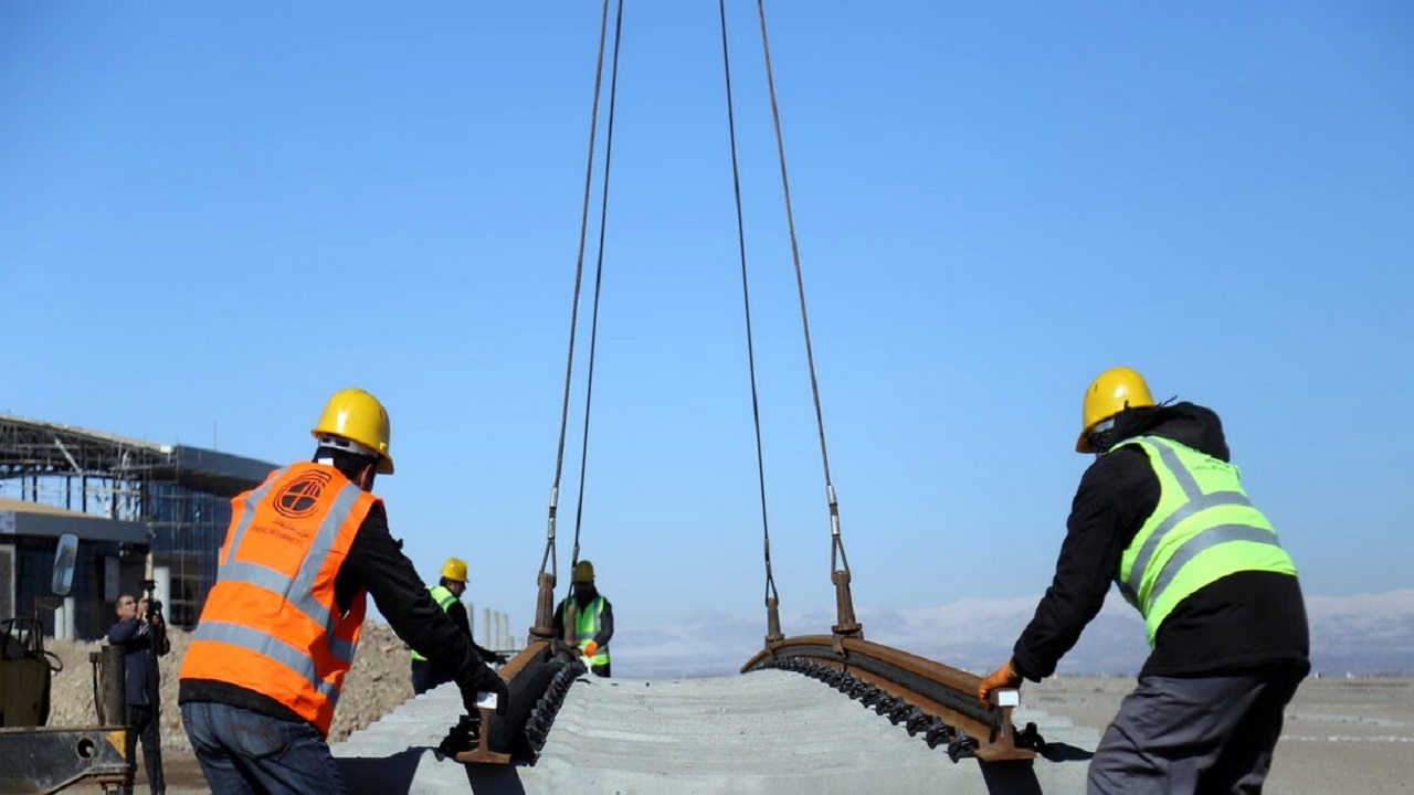 ۱۵۵ کیلومتر از پروژه راه آهن زاهدان چابهار بزودی راه اندازی می‌شود