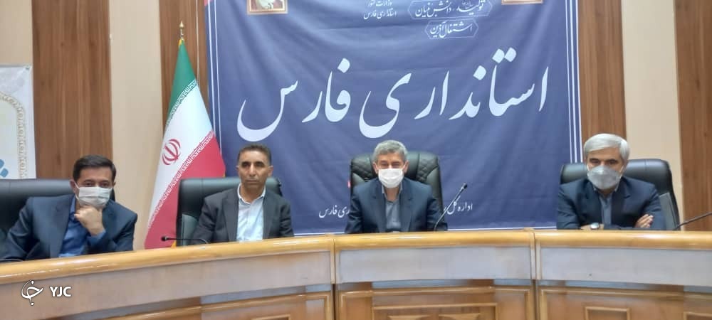 کسری ۲۰۰ هزار تن علوفه در مراتع فارس / استقرار ۳۸ فقره کانکس بهداشت در مناطق عشایری