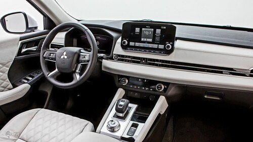 هوندا CR-V ۲۰۲۳ در مقابل میتسوبیشی اوتلندر ۲۰۲۲ + فیلم