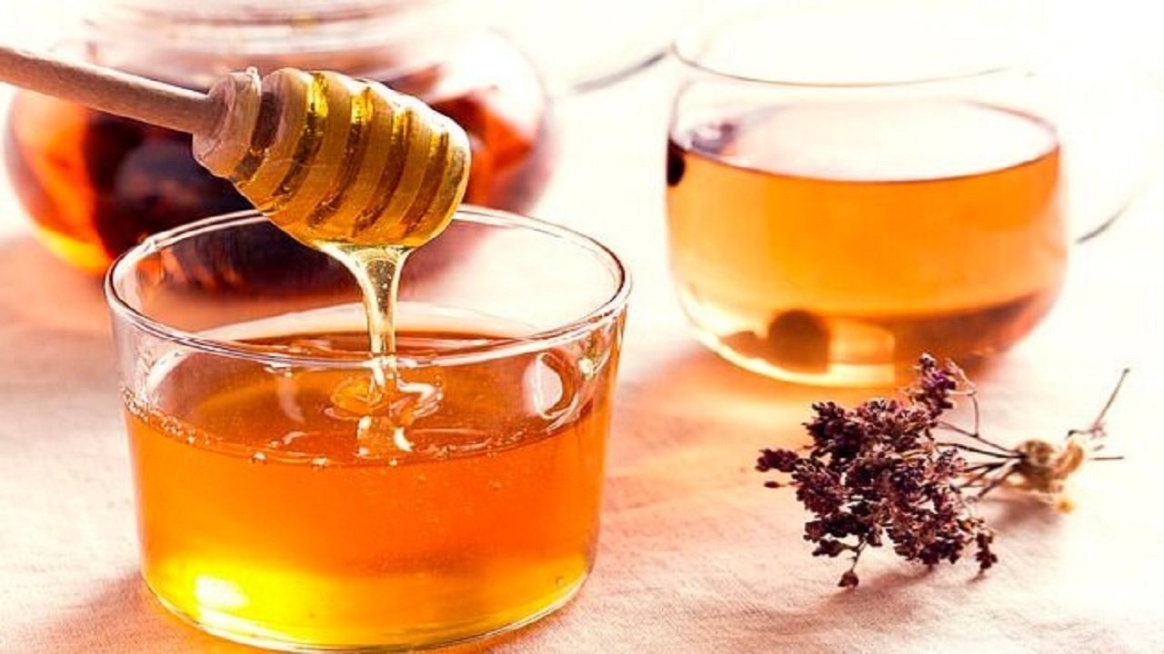 شیرینی طلای طبیعی کویر در دهان خارجی ها