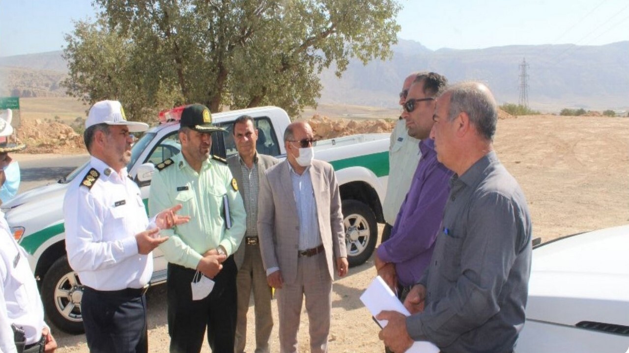 بررسی رفع نقاط حادثه خیز مسیر تردد زوار اربعین در شهرستان چرداول