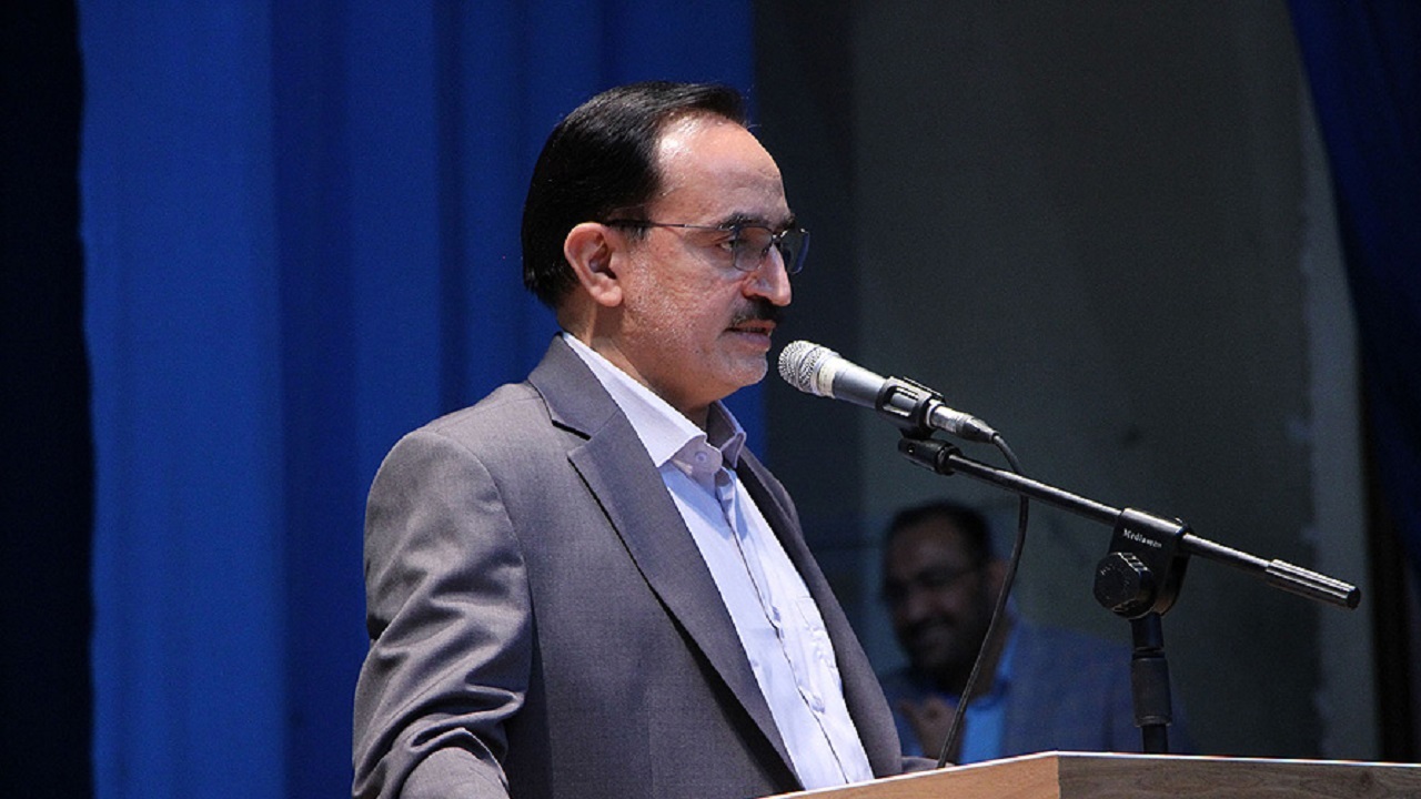 راه‌اندازی هنرستان ریلی و معدنی در بافق