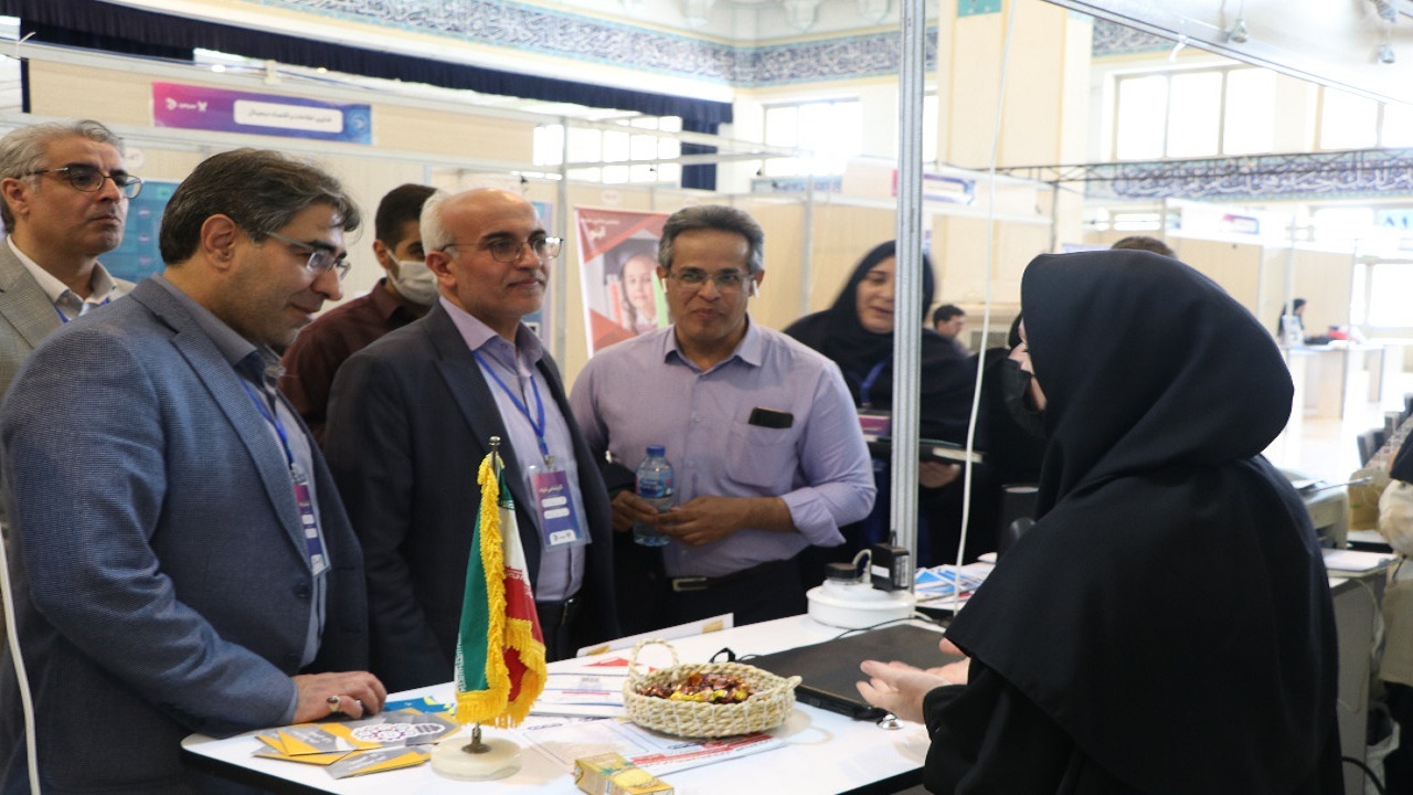 مشارکت فعال دانشگاه آزاد اسلامی یزد در رویداد ملی عصر امید