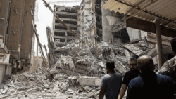 لحظه دستگیری سارقان مسلح طلافروشی در تهران + فیلم