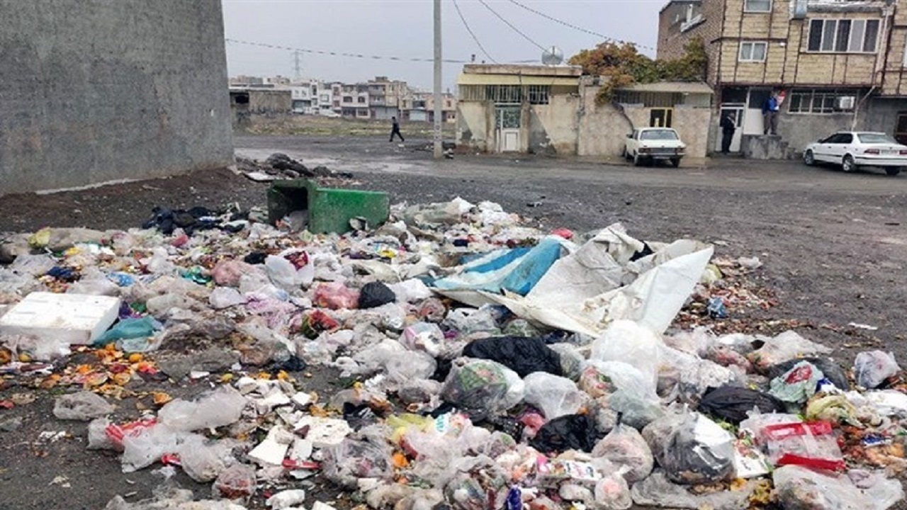 انباشت زباله از
