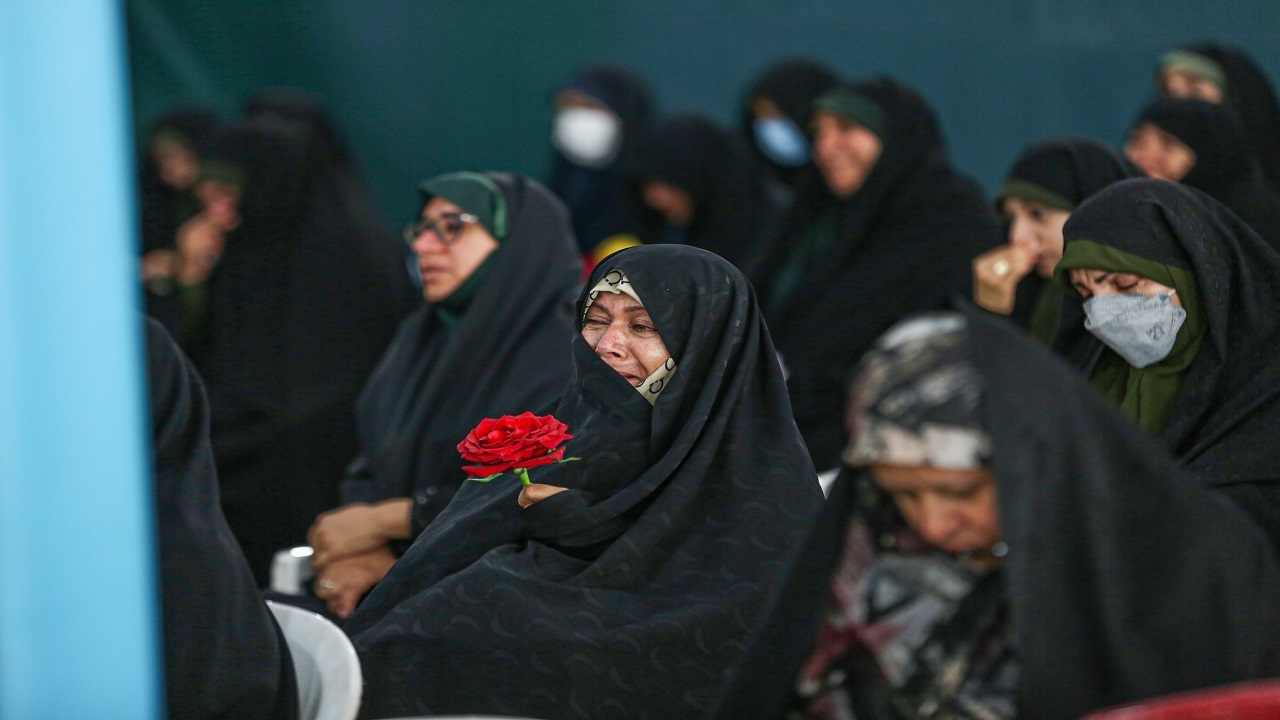 جشن دهه کرامت در گلستان شهدای اصفهان به روایت تصاویر