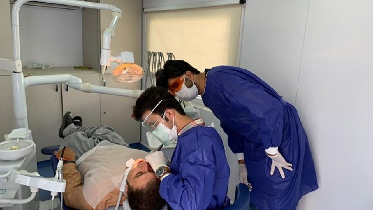 حضور جهادگران دندانپزشک در زندان‌های گلستان/کمک ۱۱۰ میلیونی یک خیر برای آزادی زندانیان دختردار