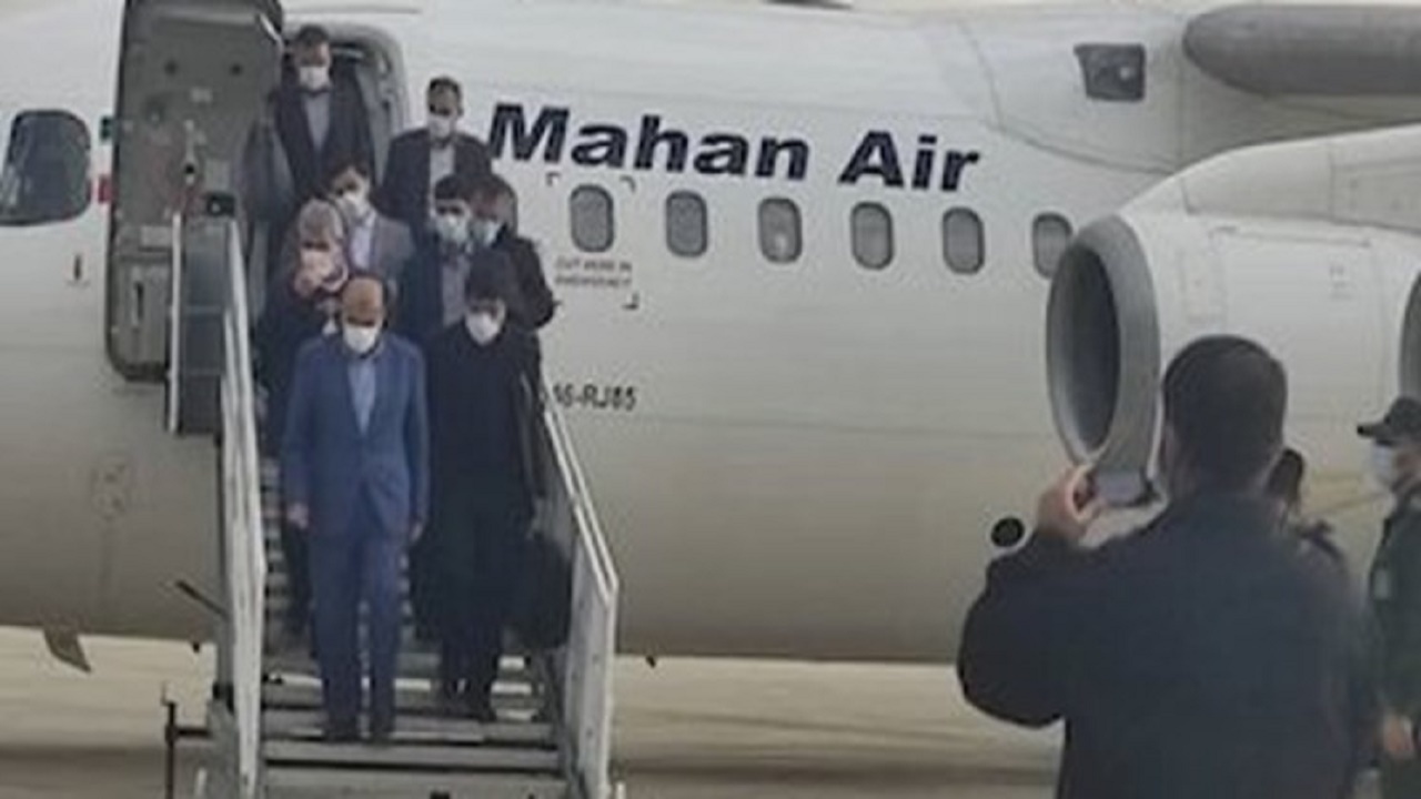 وزیر راه و شهرسازی وارد تبریز شد
