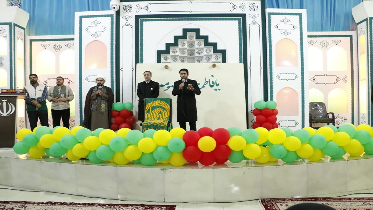اجتماع بزرگ دختران امام در بندرعباس برگزار شد+ تصاویر