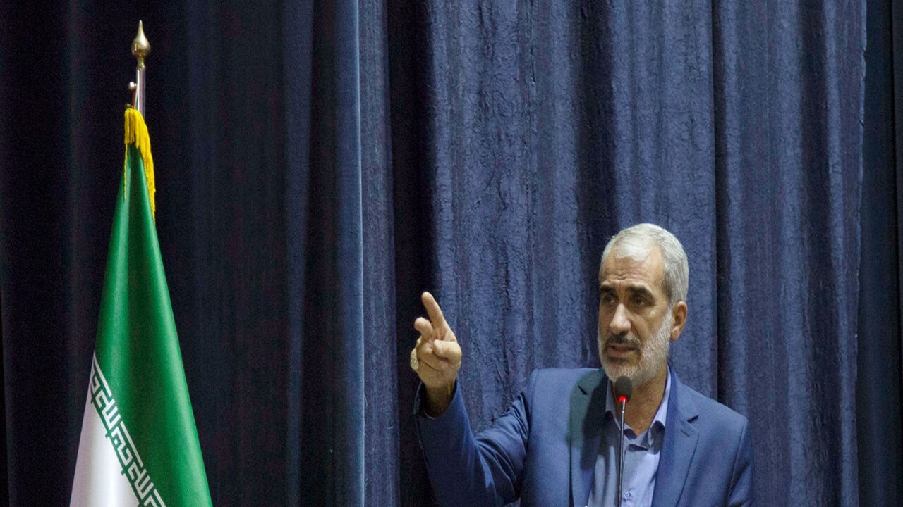 ضرورت تبیین نقش دختران به عنوان پیشران جامعه