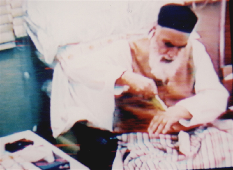 اما خمینی در بستر بیماری