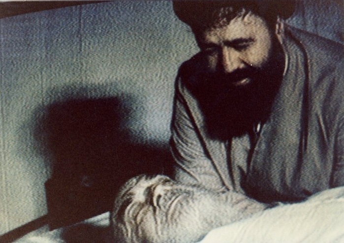 حاج احمدآقا بر بالین  امام خمینی
