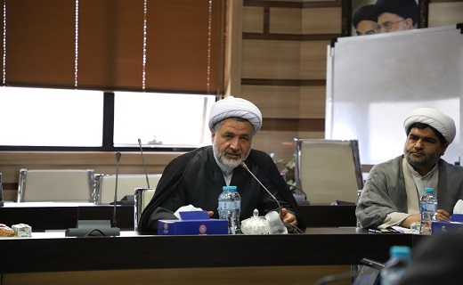 برگزاری نشست بررسی ابعاد شخصیتی امام خمینی (ره) در دانشگاه کردستان