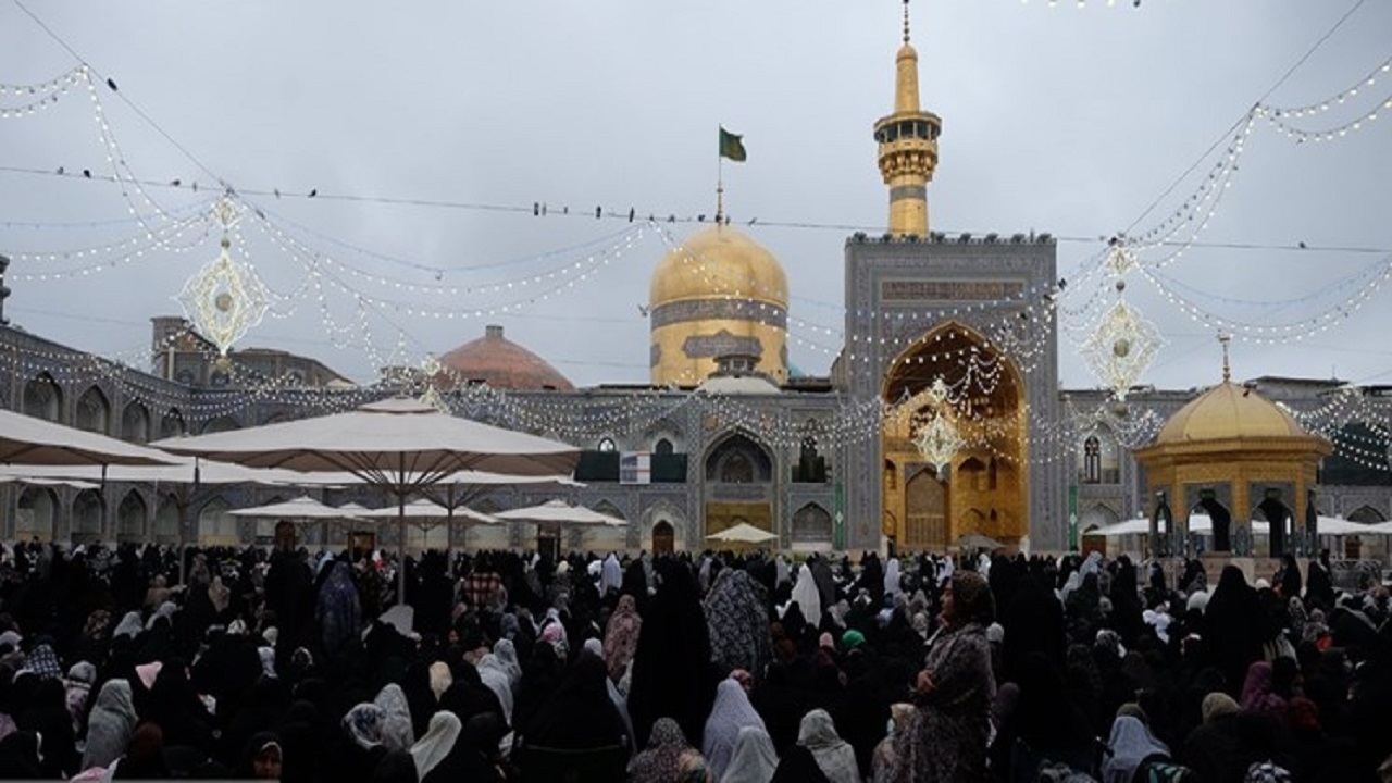 پاسخ اهانت‌ها را با زبان رسای هنر خواهیم داد