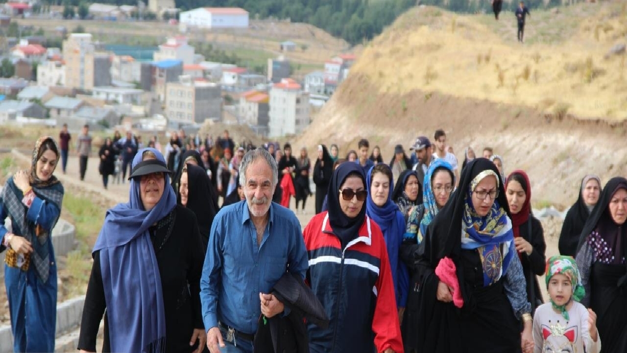 برگزاری مراسم پیاده روی خانوادگی به همت شهرداری یاسوج