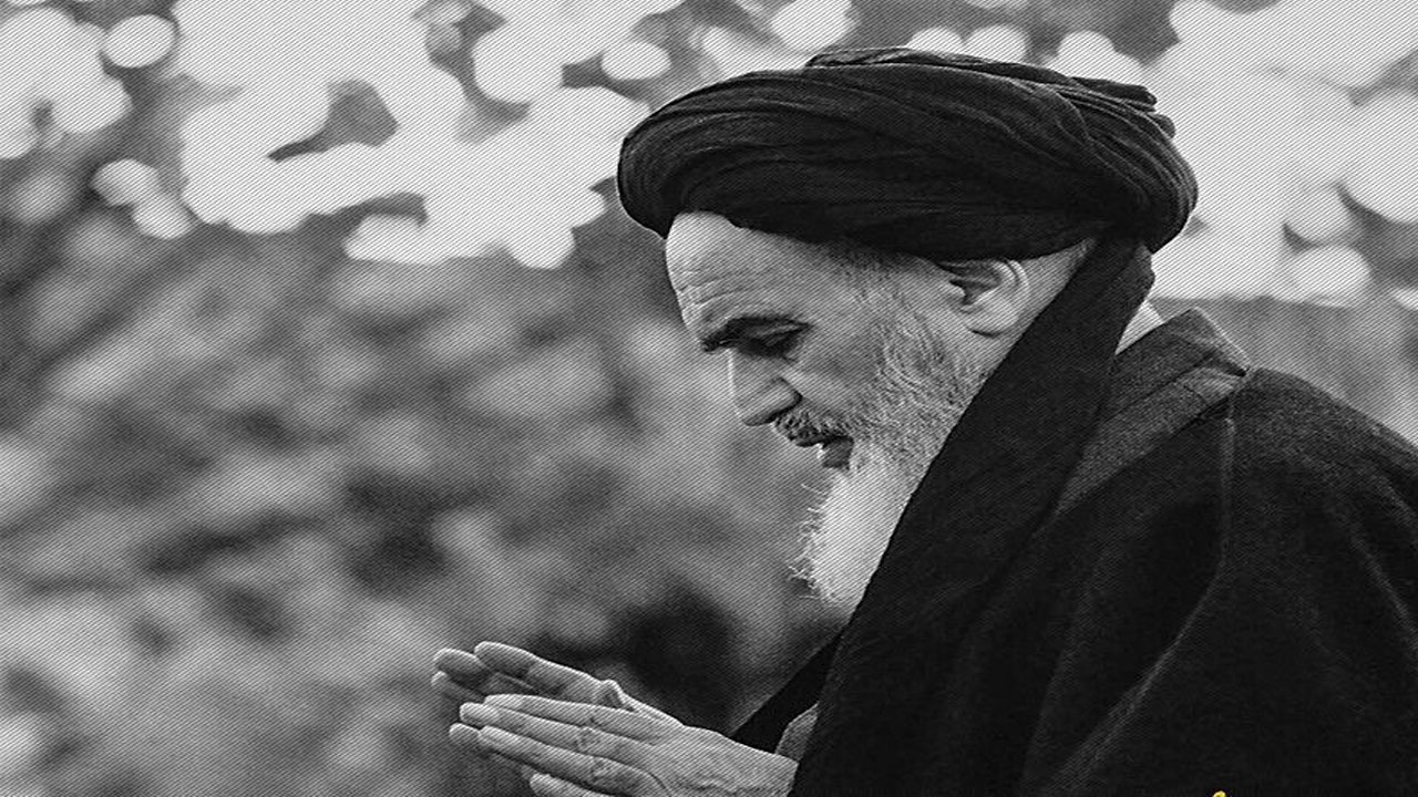 تاثیر اندیشه‌ سیاسی امام(ره) از تغییر سرنوشت قرن تا خیزش علیه نظام سلطه جهانی