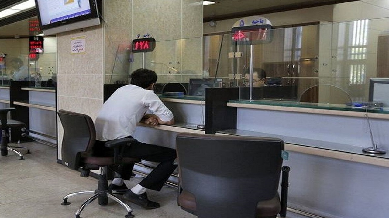 بانک‌های بوشهر بخشنامه بلوکه نکردن تسهیلات بانکی را رعایت کنند