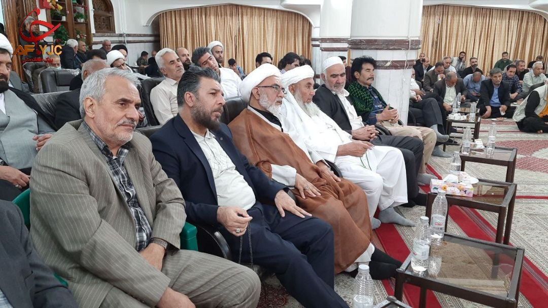 وحدت بین ملت های همجوار محوری ترین موضوع در نگاه امام(ره) و رهبری وحدت بین ملت های همجوار محوری ترین موضوع در نگاه امام(ره) و رهبری