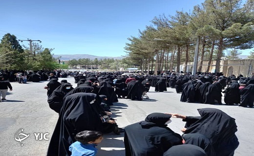 تشییع پیکر همسر و فرزند مجری تلویزیون