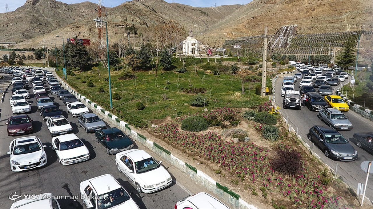 افزایش تردد در مسیر استان‌های شمالی/ ایجاد محدودیت‌های ترافیکی در چالوس و آزادراه تهران