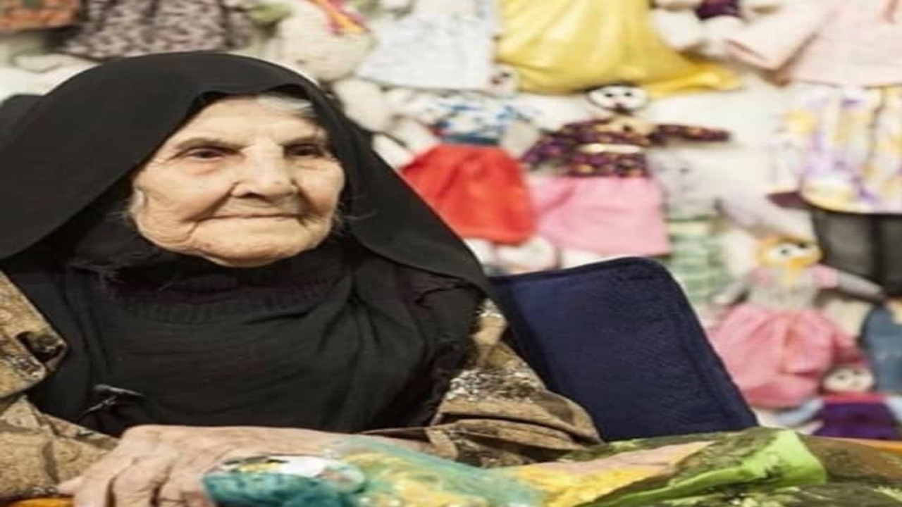 بی بی حاضر امیدواری، بانوی قصه گو و عروسک ساز
