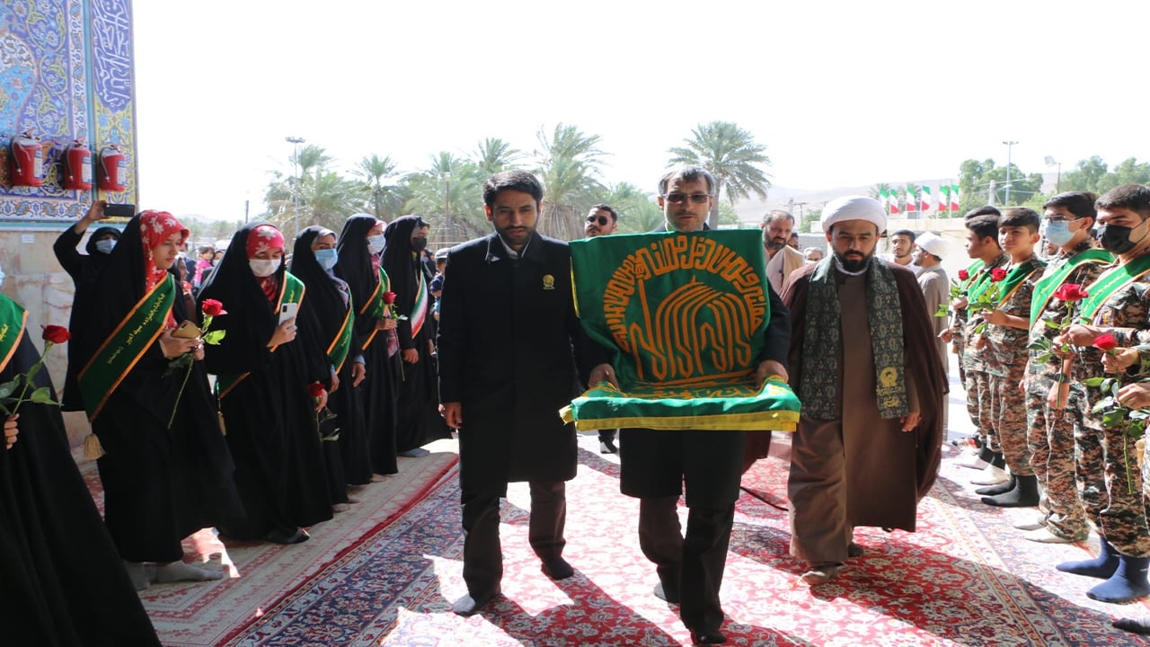 کاروان خدام حرم مطهررضوی وارد شهرستان حاجی‌آباد شدند