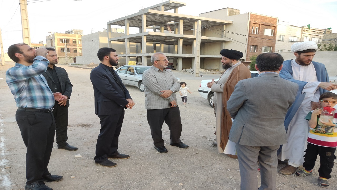 بازدید سرزده استاندار قم از محله ۶ پردیسان