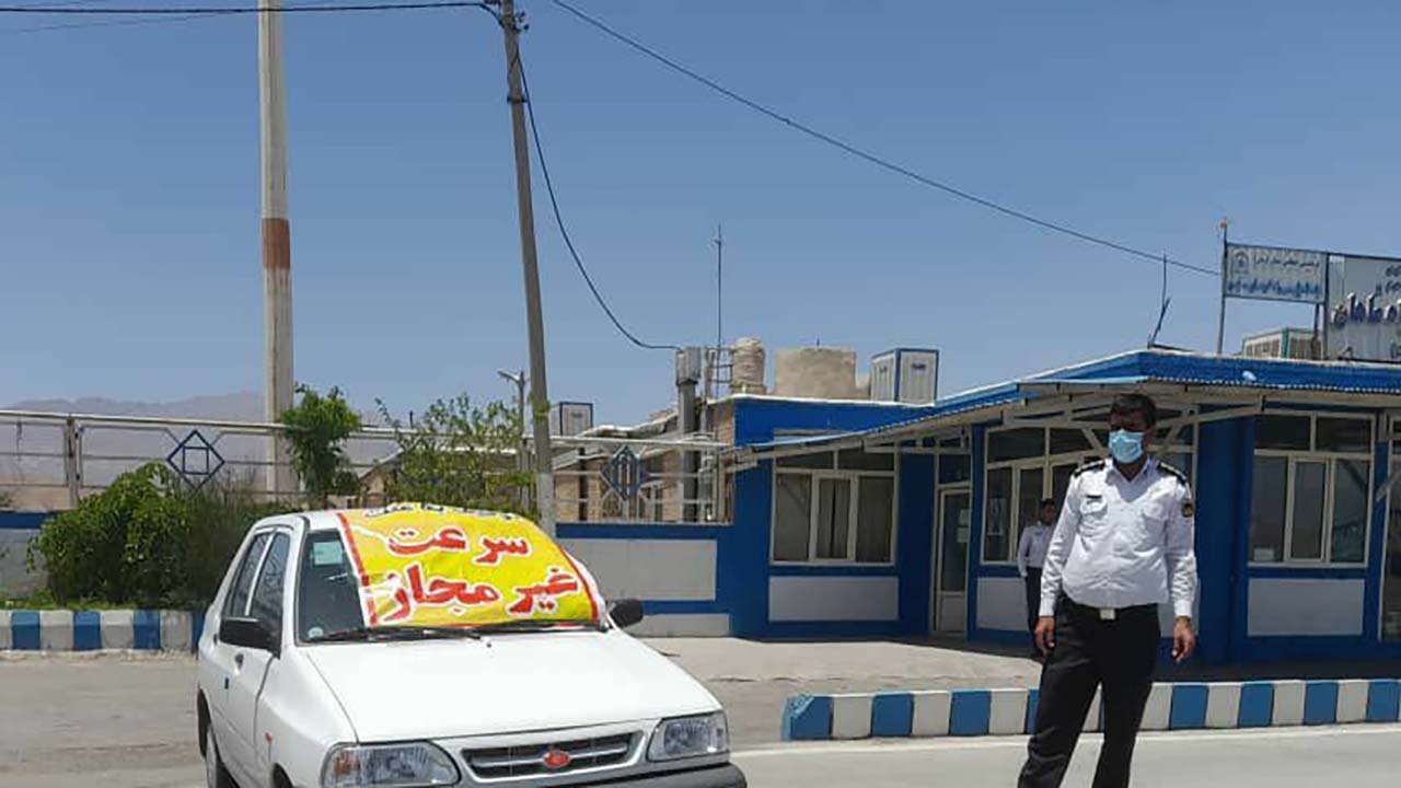 جلوی سرعت ۱۷۵ کیلومتری پراید گرفته شد