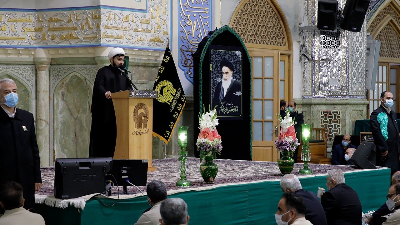 برگزاری مراسم سالگرد ارتحال امام خمینی(ره)و قیام پانزده خرداد در حرم رضوی
