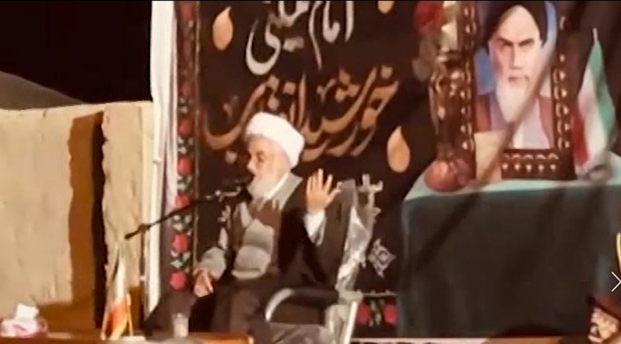 امام خمینی (ره) از بصیرت و شجاعت الهی بهره‌مند بود