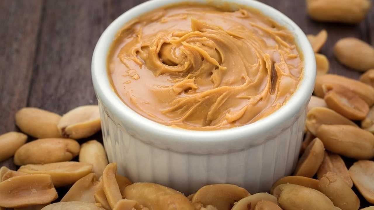 طرز تهیه کره بادام زمینی خانگی + فیلم